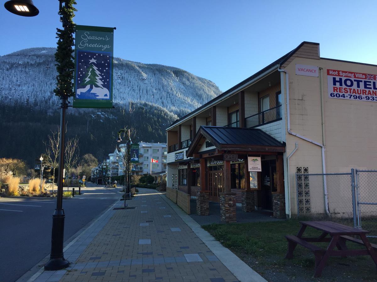 Spring Villa Hotel Harrison Hot Springs Zewnętrze zdjęcie