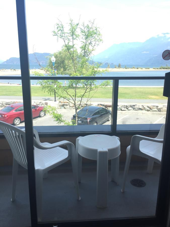 Spring Villa Hotel Harrison Hot Springs Zewnętrze zdjęcie