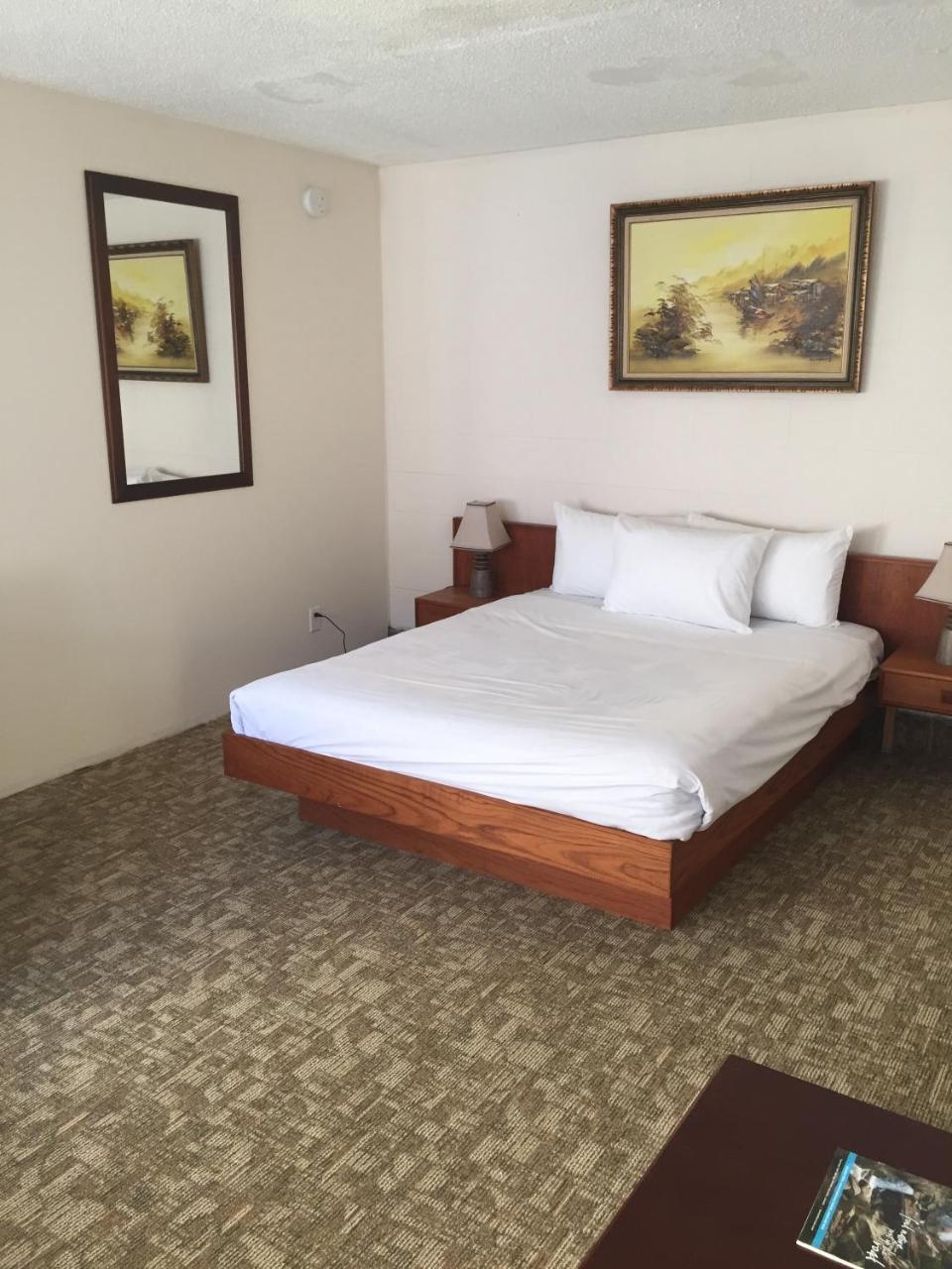 Spring Villa Hotel Harrison Hot Springs Zewnętrze zdjęcie